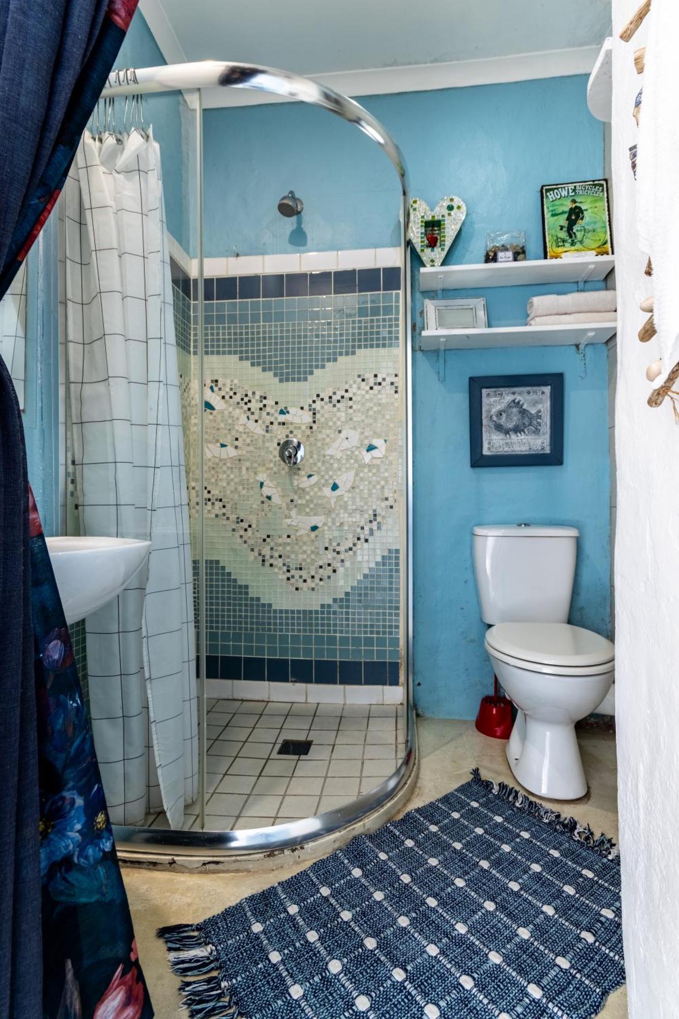 Apartment Pebble Cove Outside - Private Entrance - Twelve Square Metres *